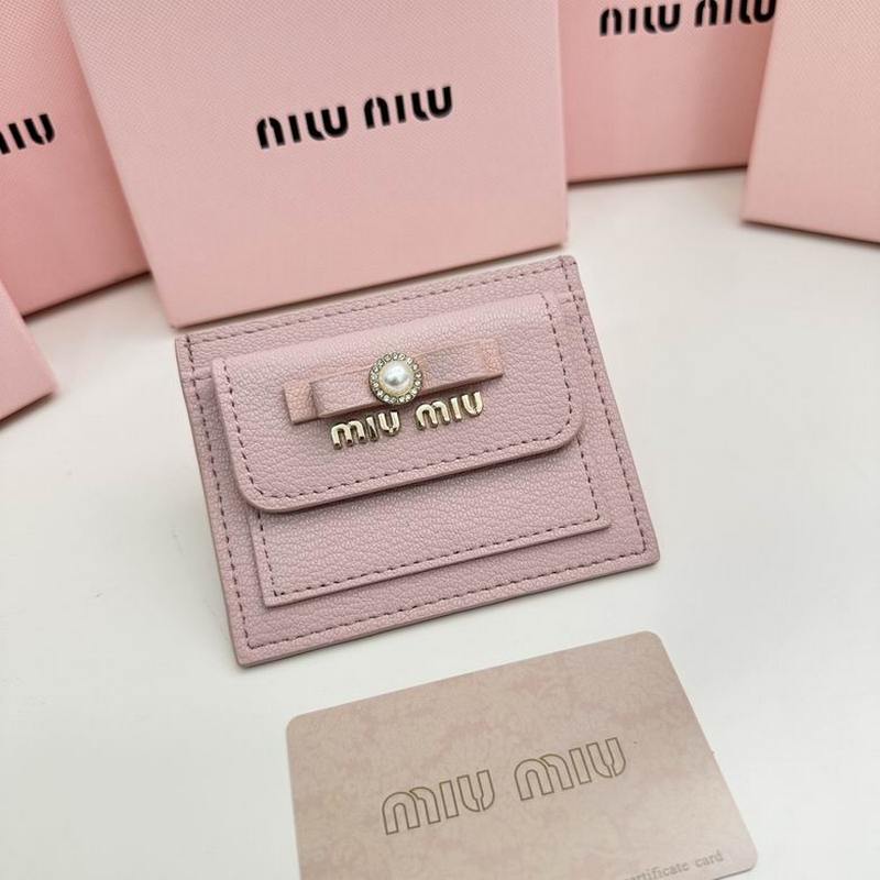 MiuMiu Wallets 8